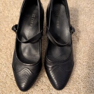 Black Women's Shoes